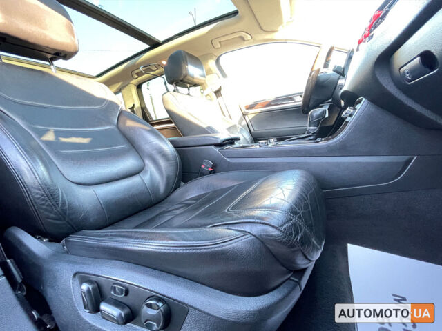 Черный Фольксваген Туарег, объемом двигателя 3 л и пробегом 235 тыс. км за 19999 $, фото 24 на Automoto.ua