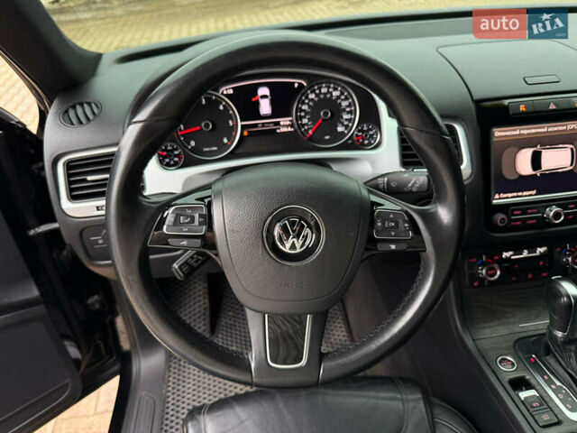 Чорний Фольксваген Туарег, об'ємом двигуна 2.97 л та пробігом 230 тис. км за 19999 $, фото 28 на Automoto.ua