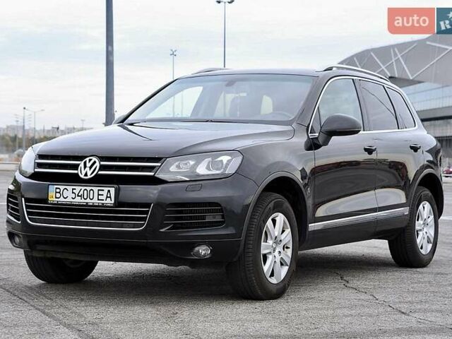 Черный Фольксваген Туарег, объемом двигателя 2.97 л и пробегом 275 тыс. км за 22000 $, фото 8 на Automoto.ua