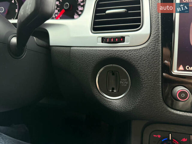 Чорний Фольксваген Туарег, об'ємом двигуна 2.97 л та пробігом 230 тис. км за 19999 $, фото 9 на Automoto.ua