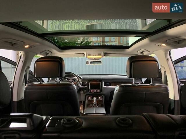 Чорний Фольксваген Туарег, об'ємом двигуна 4.2 л та пробігом 250 тис. км за 23000 $, фото 11 на Automoto.ua