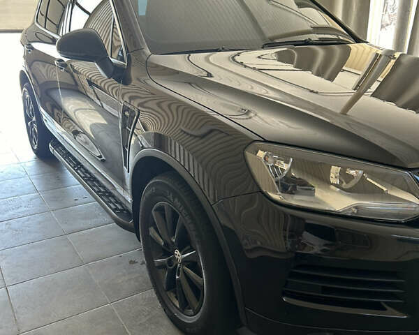 Черный Фольксваген Туарег, объемом двигателя 3 л и пробегом 294 тыс. км за 18500 $, фото 13 на Automoto.ua