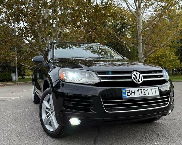 Черный Фольксваген Туарег, объемом двигателя 3.6 л и пробегом 290 тыс. км за 15200 $, фото 4 на Automoto.ua