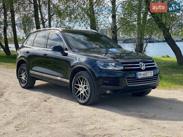 Чорний Фольксваген Туарег, об'ємом двигуна 2.97 л та пробігом 245 тис. км за 21900 $, фото 3 на Automoto.ua