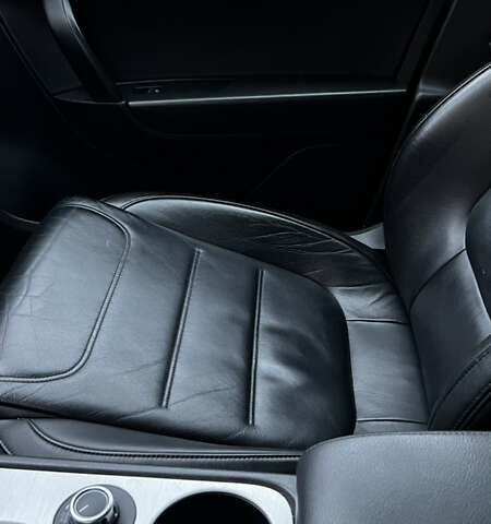 Черный Фольксваген Туарег, объемом двигателя 2.97 л и пробегом 281 тыс. км за 22500 $, фото 65 на Automoto.ua