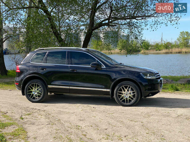 Чорний Фольксваген Туарег, об'ємом двигуна 2.97 л та пробігом 245 тис. км за 21900 $, фото 4 на Automoto.ua