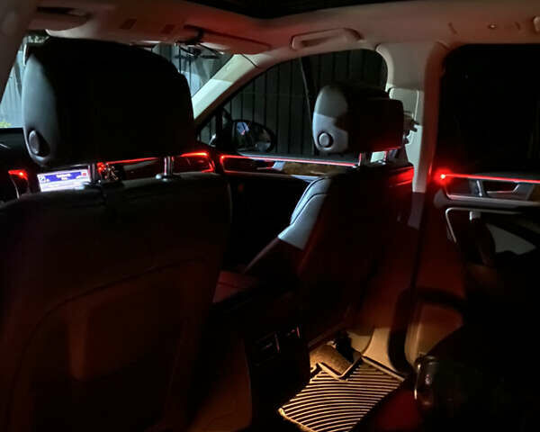 Чорний Фольксваген Туарег, об'ємом двигуна 3.6 л та пробігом 252 тис. км за 17800 $, фото 10 на Automoto.ua