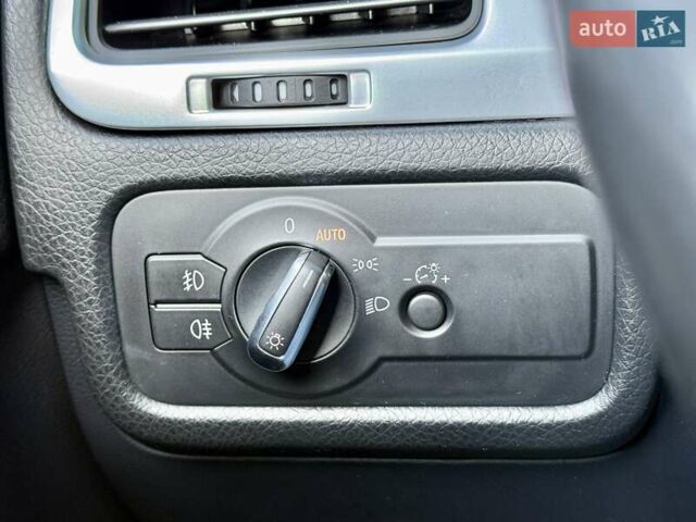 Черный Фольксваген Туарег, объемом двигателя 2.97 л и пробегом 288 тыс. км за 14500 $, фото 19 на Automoto.ua