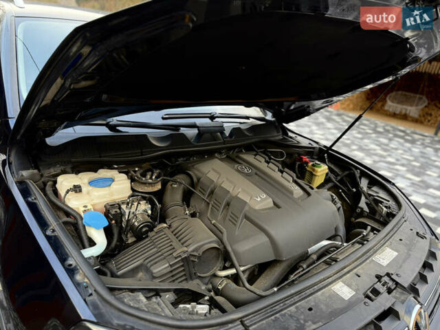 Черный Фольксваген Туарег, объемом двигателя 2.97 л и пробегом 278 тыс. км за 20000 $, фото 56 на Automoto.ua