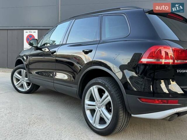 Чорний Фольксваген Туарег, об'ємом двигуна 3 л та пробігом 236 тис. км за 20750 $, фото 10 на Automoto.ua
