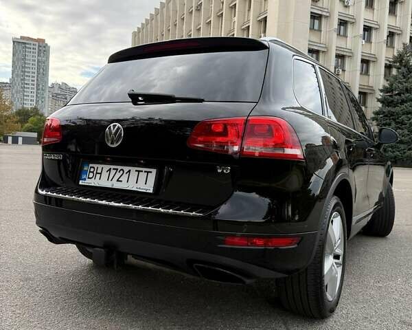 Черный Фольксваген Туарег, объемом двигателя 3.6 л и пробегом 290 тыс. км за 15200 $, фото 9 на Automoto.ua