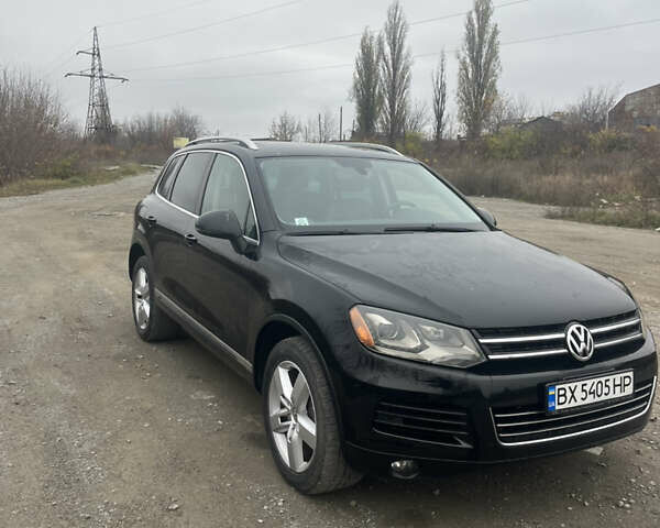 Черный Фольксваген Туарег, объемом двигателя 2.97 л и пробегом 350 тыс. км за 15799 $, фото 5 на Automoto.ua
