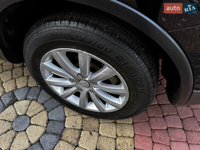 Черный Фольксваген Туарег, объемом двигателя 3 л и пробегом 310 тыс. км за 16500 $, фото 14 на Automoto.ua