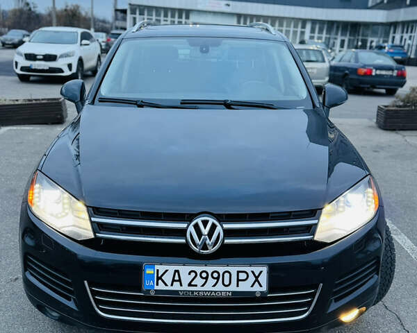 Чорний Фольксваген Туарег, об'ємом двигуна 2.97 л та пробігом 264 тис. км за 18300 $, фото 4 на Automoto.ua