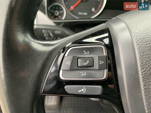 Черный Фольксваген Туарег, объемом двигателя 2.97 л и пробегом 198 тыс. км за 18000 $, фото 21 на Automoto.ua