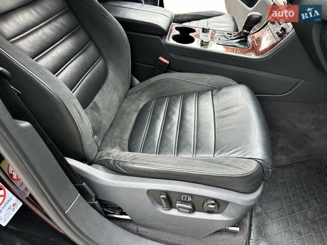 Черный Фольксваген Туарег, объемом двигателя 3 л и пробегом 225 тыс. км за 15650 $, фото 43 на Automoto.ua