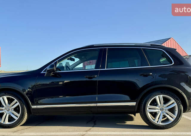 Чорний Фольксваген Туарег, об'ємом двигуна 3 л та пробігом 91 тис. км за 29900 $, фото 3 на Automoto.ua