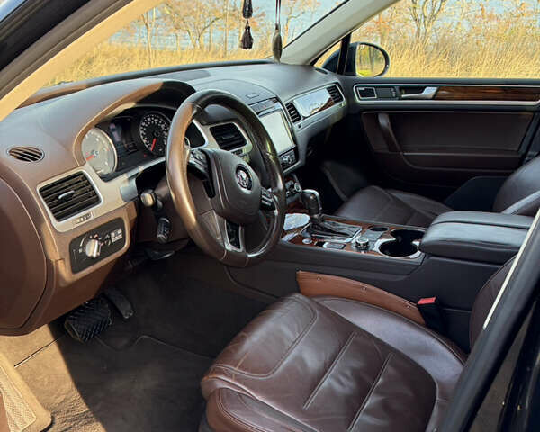 Чорний Фольксваген Туарег, об'ємом двигуна 2.97 л та пробігом 222 тис. км за 20000 $, фото 9 на Automoto.ua