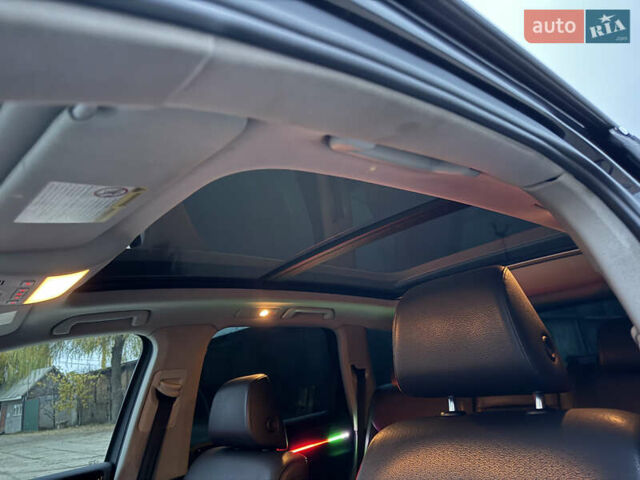 Черный Фольксваген Туарег, объемом двигателя 3 л и пробегом 285 тыс. км за 13800 $, фото 14 на Automoto.ua