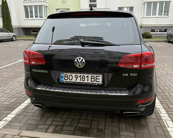 Черный Фольксваген Туарег, объемом двигателя 2.97 л и пробегом 225 тыс. км за 18000 $, фото 7 на Automoto.ua