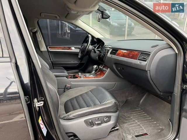 Чорний Фольксваген Туарег, об'ємом двигуна 3 л та пробігом 433 тис. км за 16700 $, фото 7 на Automoto.ua