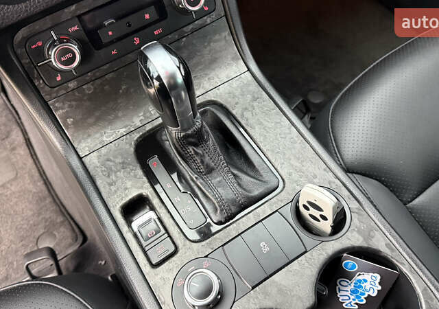 Чорний Фольксваген Туарег, об'ємом двигуна 2.97 л та пробігом 238 тис. км за 21800 $, фото 34 на Automoto.ua