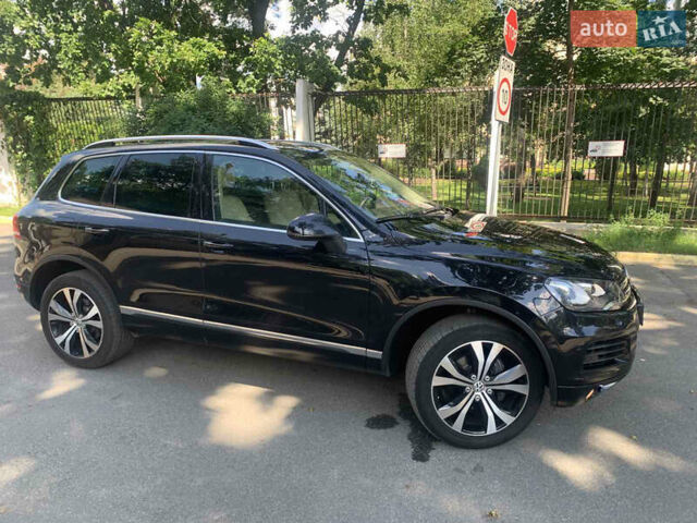Чорний Фольксваген Туарег, об'ємом двигуна 3 л та пробігом 269 тис. км за 19999 $, фото 40 на Automoto.ua