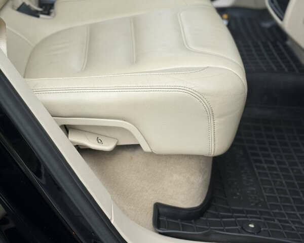 Черный Фольксваген Туарег, объемом двигателя 2.97 л и пробегом 310 тыс. км за 15200 $, фото 56 на Automoto.ua