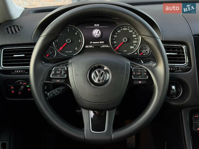 Чорний Фольксваген Туарег, об'ємом двигуна 2.97 л та пробігом 280 тис. км за 14999 $, фото 18 на Automoto.ua