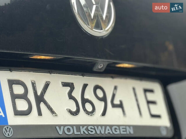 Черный Фольксваген Туарег, объемом двигателя 2.97 л и пробегом 310 тыс. км за 15200 $, фото 18 на Automoto.ua