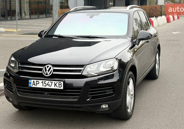 Черный Фольксваген Туарег, объемом двигателя 3 л и пробегом 220 тыс. км за 19700 $, фото 4 на Automoto.ua