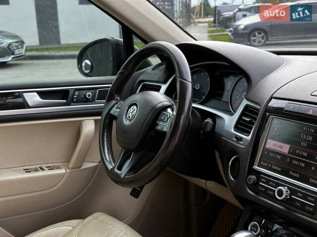 Чорний Фольксваген Туарег, об'ємом двигуна 2.97 л та пробігом 318 тис. км за 15999 $, фото 38 на Automoto.ua