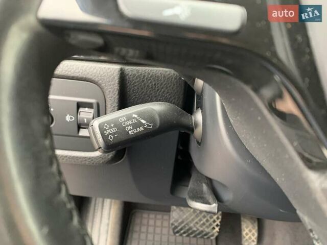 Черный Фольксваген Туарег, объемом двигателя 2.97 л и пробегом 198 тыс. км за 18000 $, фото 20 на Automoto.ua