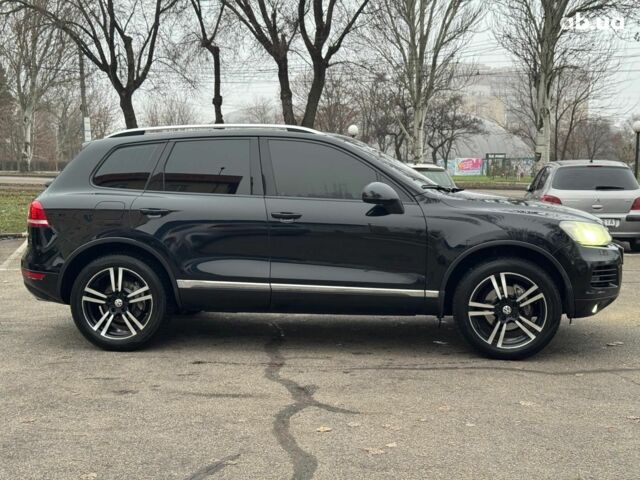 Черный Фольксваген Туарег, объемом двигателя 3 л и пробегом 308 тыс. км за 16490 $, фото 7 на Automoto.ua