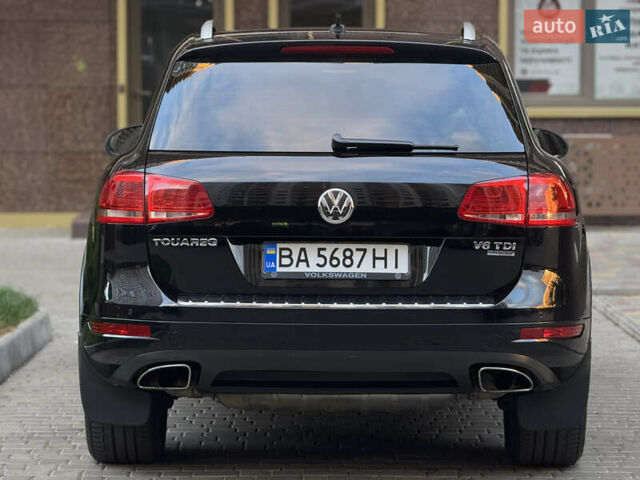 Черный Фольксваген Туарег, объемом двигателя 3 л и пробегом 250 тыс. км за 19000 $, фото 10 на Automoto.ua