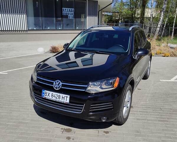 Черный Фольксваген Туарег, объемом двигателя 2.97 л и пробегом 178 тыс. км за 19200 $, фото 2 на Automoto.ua