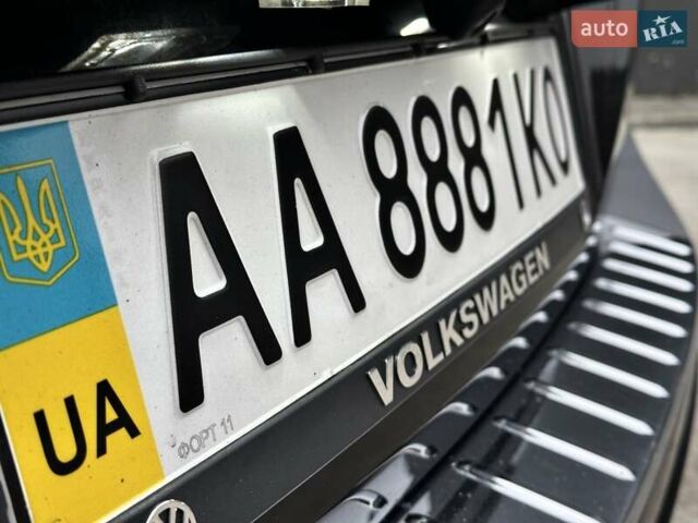 Черный Фольксваген Туарег, объемом двигателя 3 л и пробегом 225 тыс. км за 15650 $, фото 19 на Automoto.ua