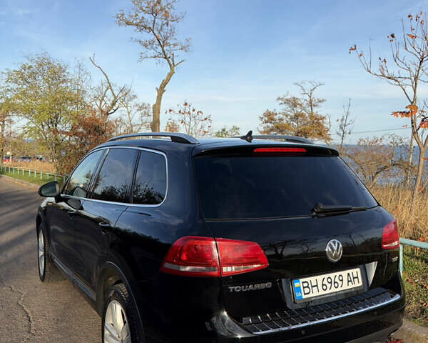 Чорний Фольксваген Туарег, об'ємом двигуна 2.97 л та пробігом 222 тис. км за 20000 $, фото 2 на Automoto.ua