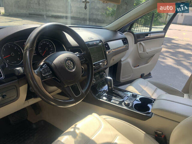 Чорний Фольксваген Туарег, об'ємом двигуна 3 л та пробігом 269 тис. км за 19999 $, фото 13 на Automoto.ua