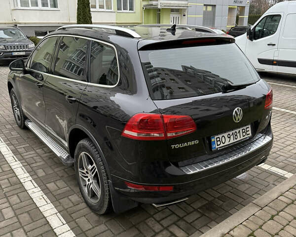 Черный Фольксваген Туарег, объемом двигателя 2.97 л и пробегом 225 тыс. км за 18000 $, фото 6 на Automoto.ua