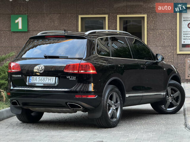 Черный Фольксваген Туарег, объемом двигателя 3 л и пробегом 250 тыс. км за 19000 $, фото 7 на Automoto.ua