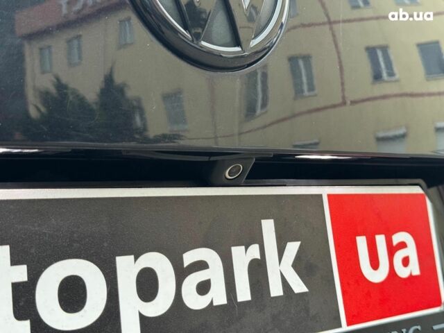 Черный Фольксваген Туарег, объемом двигателя 3 л и пробегом 308 тыс. км за 16490 $, фото 11 на Automoto.ua