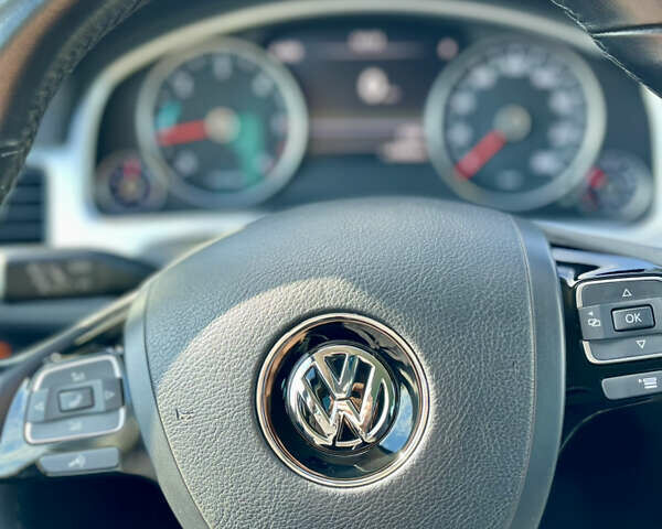 Чорний Фольксваген Туарег, об'ємом двигуна 3 л та пробігом 91 тис. км за 29900 $, фото 21 на Automoto.ua