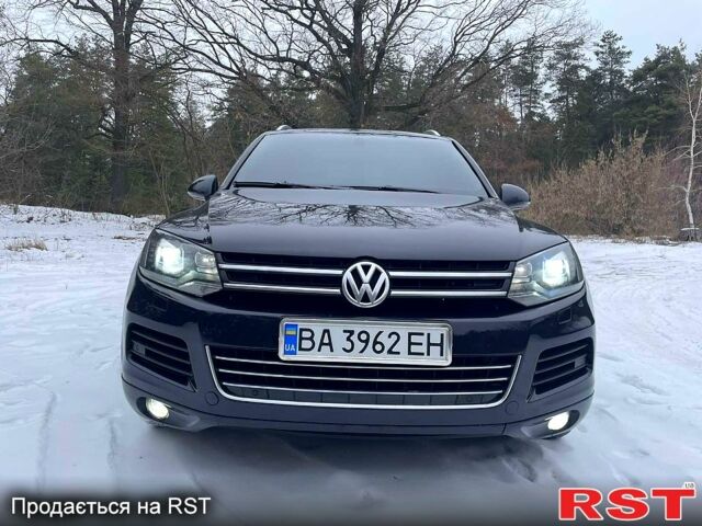 Черный Фольксваген Туарег, объемом двигателя 3 л и пробегом 258 тыс. км за 20600 $, фото 4 на Automoto.ua