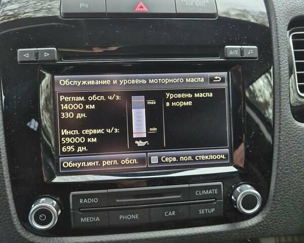 Чорний Фольксваген Туарег, об'ємом двигуна 2.97 л та пробігом 197 тис. км за 18500 $, фото 22 на Automoto.ua