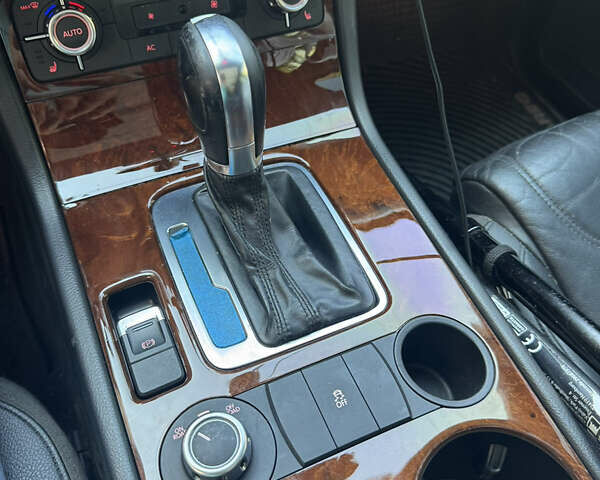 Черный Фольксваген Туарег, объемом двигателя 3.6 л и пробегом 173 тыс. км за 14450 $, фото 32 на Automoto.ua