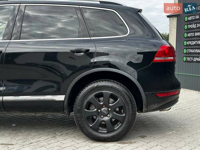 Чорний Фольксваген Туарег, об'ємом двигуна 2.97 л та пробігом 318 тис. км за 15999 $, фото 6 на Automoto.ua