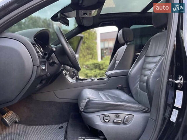 Чорний Фольксваген Туарег, об'ємом двигуна 4.13 л та пробігом 215 тис. км за 25000 $, фото 6 на Automoto.ua