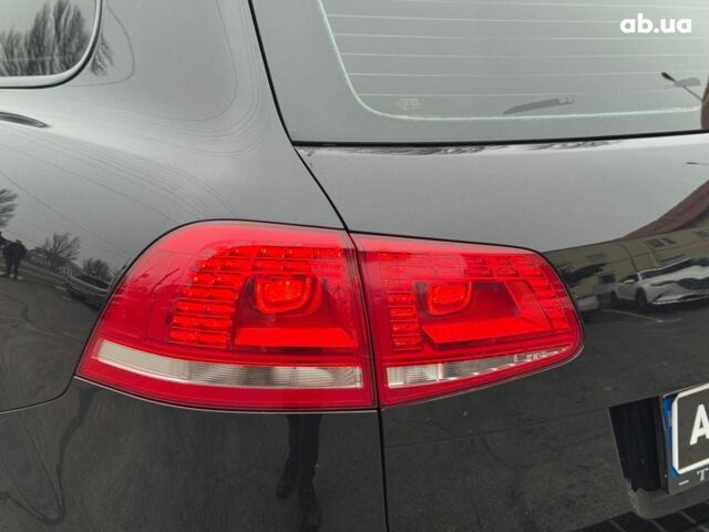 Черный Фольксваген Туарег, объемом двигателя 3 л и пробегом 308 тыс. км за 16490 $, фото 10 на Automoto.ua