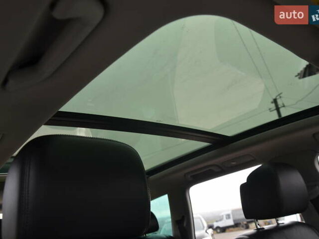 Черный Фольксваген Туарег, объемом двигателя 2.97 л и пробегом 267 тыс. км за 16450 $, фото 63 на Automoto.ua